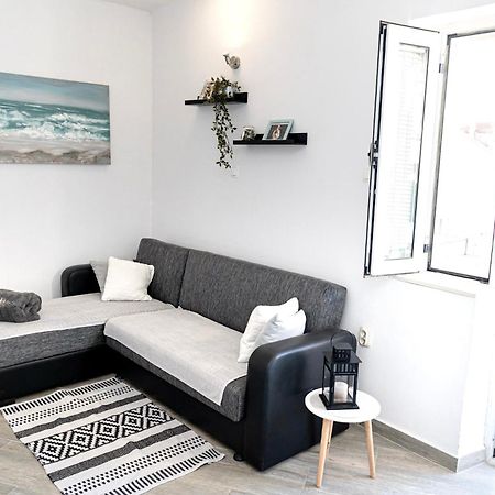 Apartman Murter 2+1 المظهر الخارجي الصورة